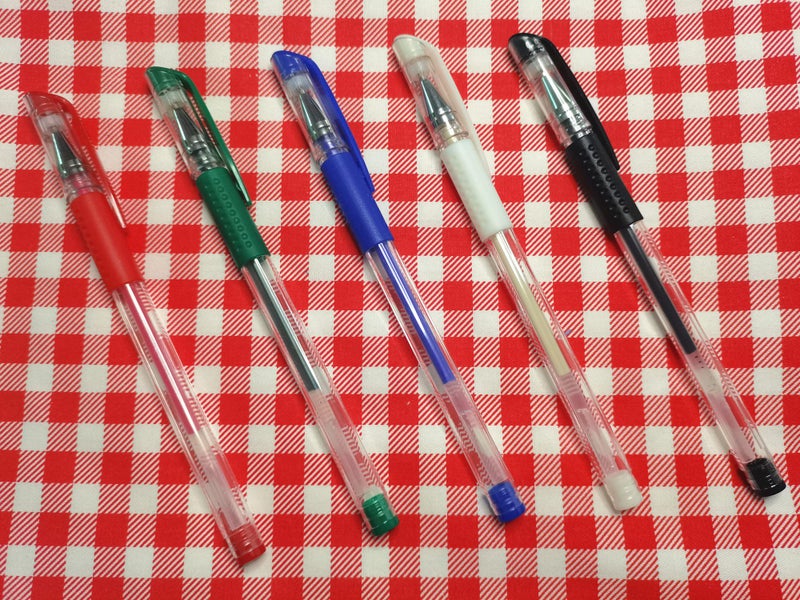 ibotti 5 Colors Stick Heat Erasable Fabric Marking Pens with 10 Free Refills, 5-Pack of Assorted Colors, (White,Red,Blue,Black,Green) - Image 2